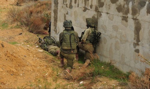 צוערים קרביים בסדרת הקרב המשולבת